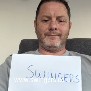 Des from Slough